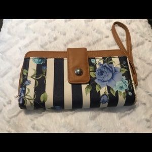 Flower wallet